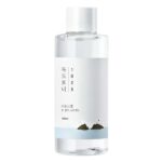 Отшелушивающий тоник с морской водой Round Lab 1025 Dokdo Toner