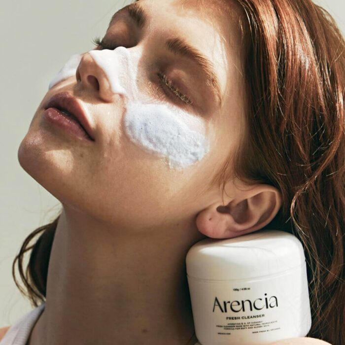 Очищающее средство с экстрактом иссопа Arencia Royal Blue Hyssop Cleanser