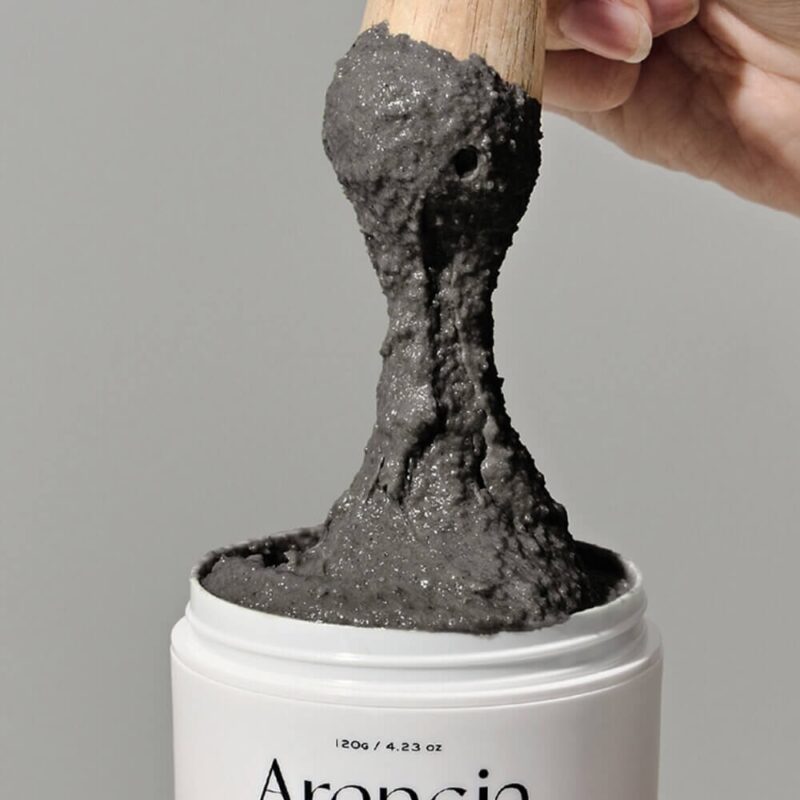 Очищающее средство с чёрным чаем и юдзу Arencia Black Tea & Yuzu Rice Mochi Cleanser