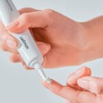 Восстанавливающий крем вокруг глаз с нони и пептидами Celimax The Real Noni Ultimate Eye Cream