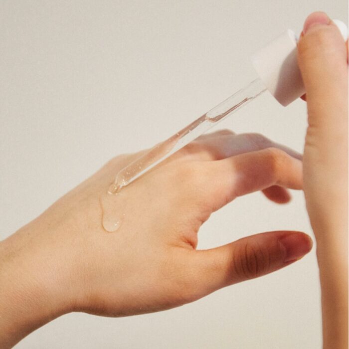 Себорегулирующая ампула для сужения пор SKIN1004 Madagascar Centella Poremizing Fresh Ampoule