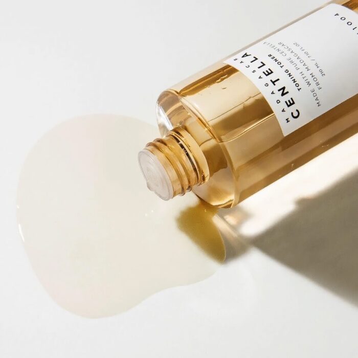 Мягкий отшелушивающий тоник с центеллой SKIN1004 Madagascar Centella Toning Toner