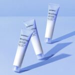 Охлаждающая маска-плёнка с эффектом лифтинга MEDIPEEL Mooltox Hyaluron Layer Wrapping Mask