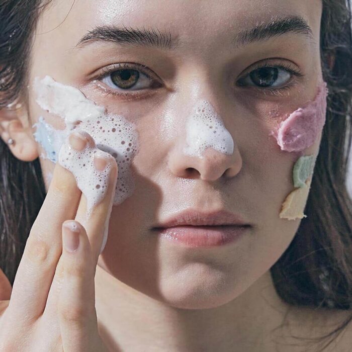 Очищающее средство с экстрактами алоэ и ромашки Arencia Fresh Rosehip Rice Mochi Cleanser