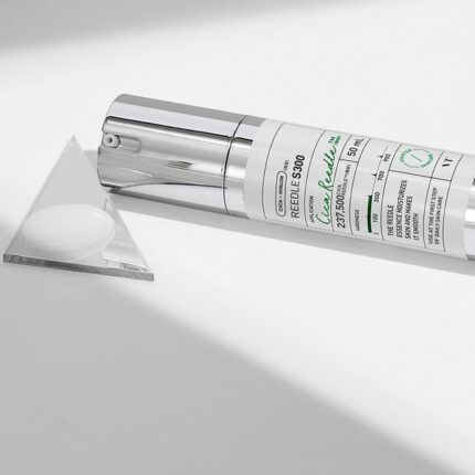 Интенсивная бустер-сыворотка с микроиглами VT Cosmetics Reedle Shot 300  50мл.