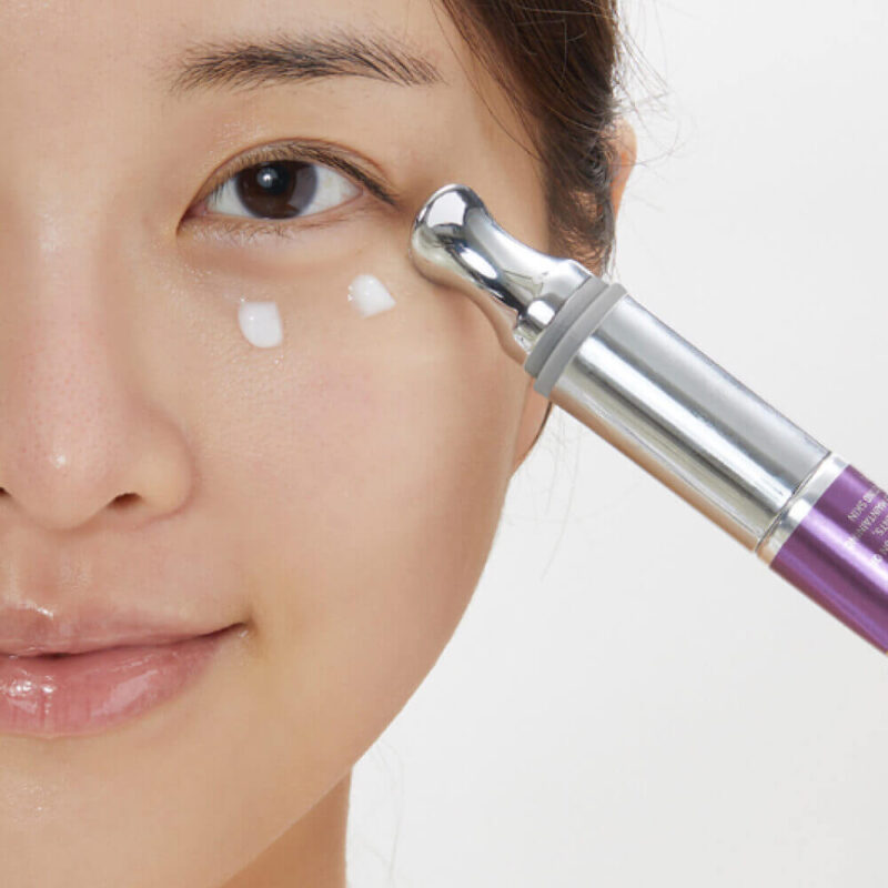 Массажный лифтинг-крем для век с микроиглами VT Cosmetics Reedle Shot Lifting Eye Cream