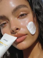 Увлажняющий солнцезащитный крем ANUA Zero-Cast Moisturizing Finish Sunscreen SPF50 — изображение 3