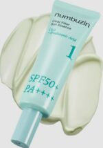 Легкая солнцезащитная эссенция Numbuzin No.1 Clear Filter Sun Essence SPF50+ PA++++ — изображение 4